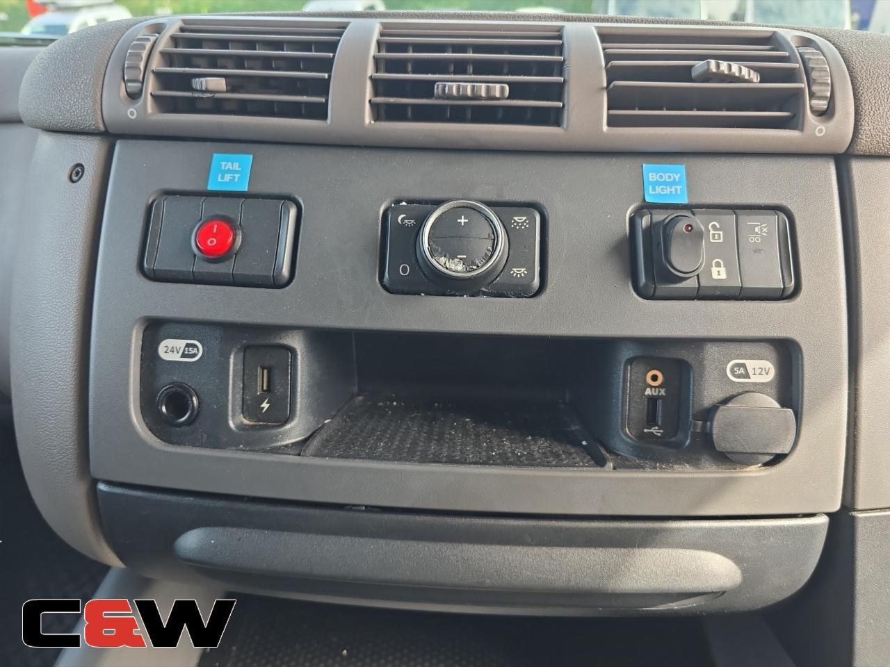 Vehicle image 38